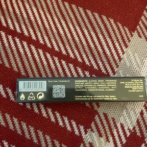 Love, Don’t Be Shy by Kilian
7.5 mL Perfume Travel Spray